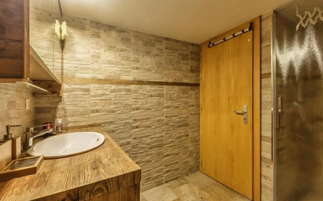 Armailli - Modern Ground Floor Apartment