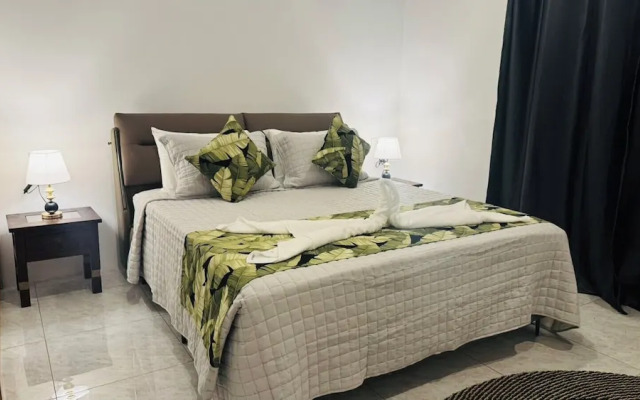 Peaceful Nadi Base Retreat