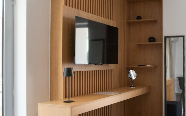 Griffin Suites
