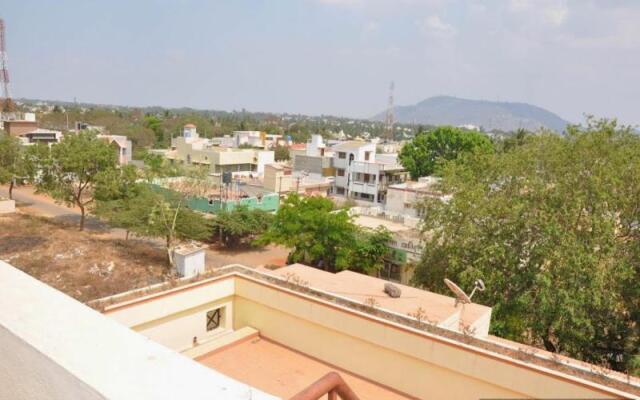 Suvarna Luxury Home Stay
