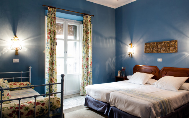 Hotel Abanico Casa Palacio