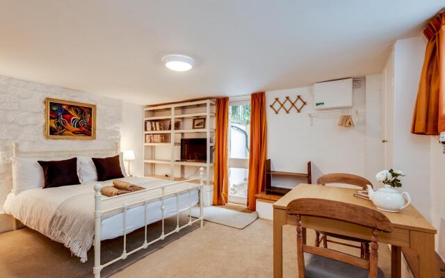 The Summertown Studio 1 Bedroom Kitchenette