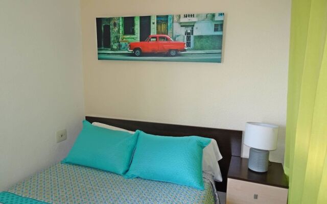 Apartamento Infante A - 13º -  1ª (Sólo Familias)