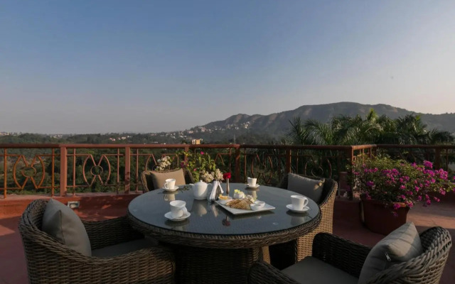 Athiva Resort & Spa, Khandala