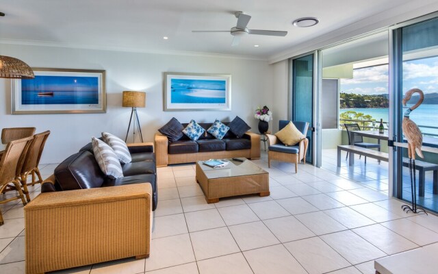 Lagoon 202 on Hamilton Island