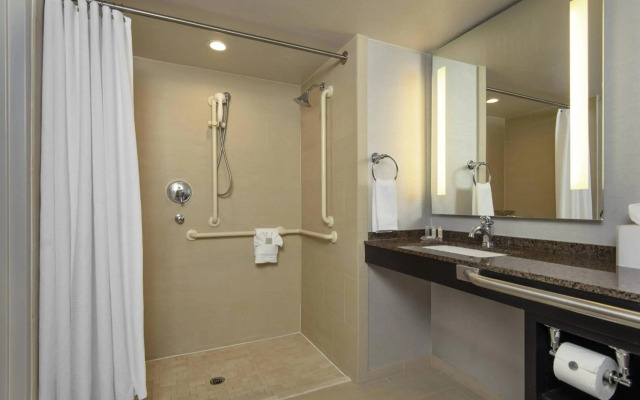 Renaissance Palm Springs Hotel