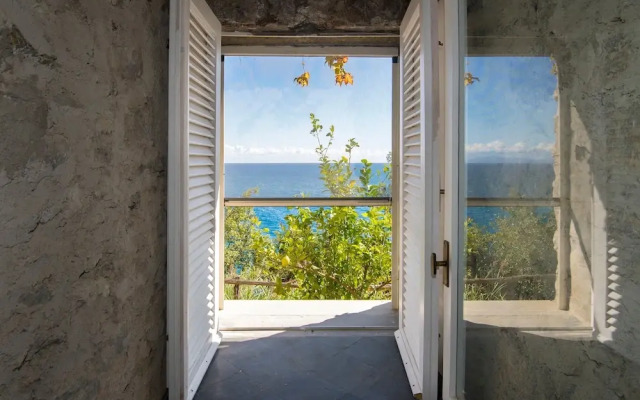 Villa Luna by Myvillacollection
