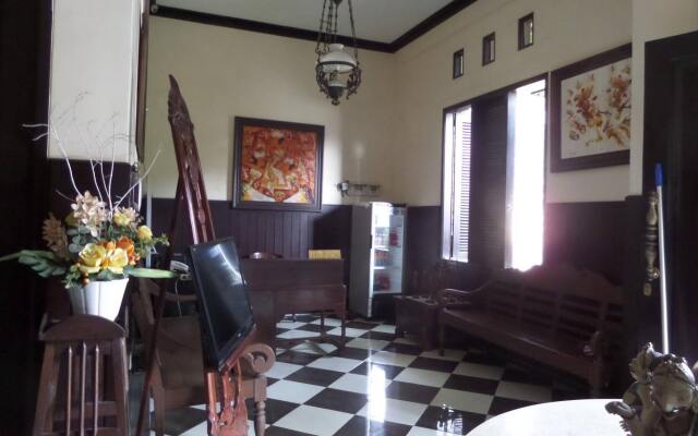De Clove Guest House