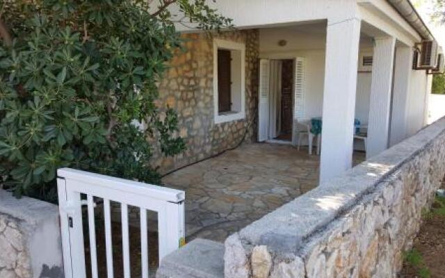 Studio Apartment Bosko