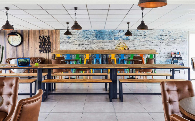 Ibis Styles Hyères Rooftop & Spa