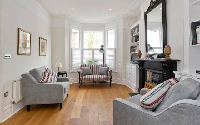 Long Stay Discounts - Spacious 4bed Home Battersea