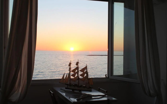 Attico Il Gabbiano (Centralissimo Porto di Anzio)