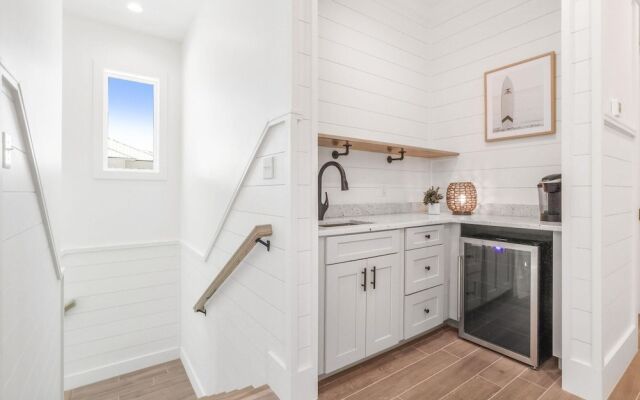 Shipfaced Beach House