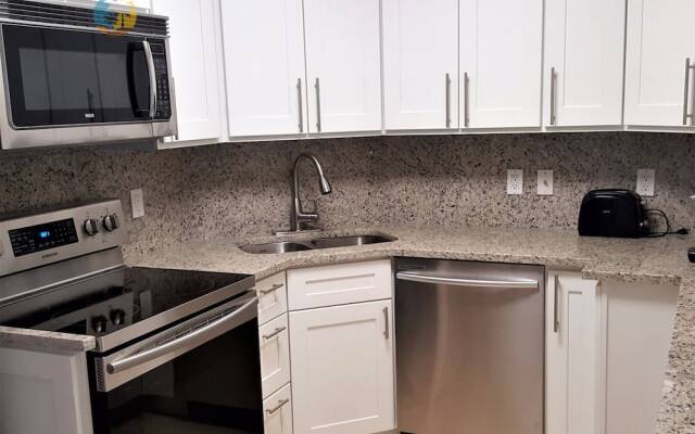 Alexander 510 2 Bedroom Apts by RedAwning