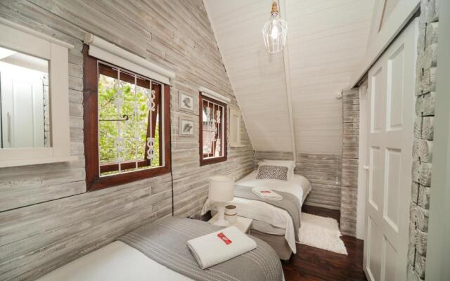Viewpoint - Cabin 2