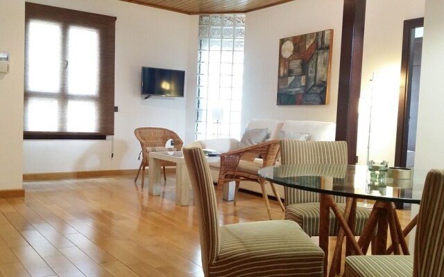 Carretería Premium by Caleta Homes