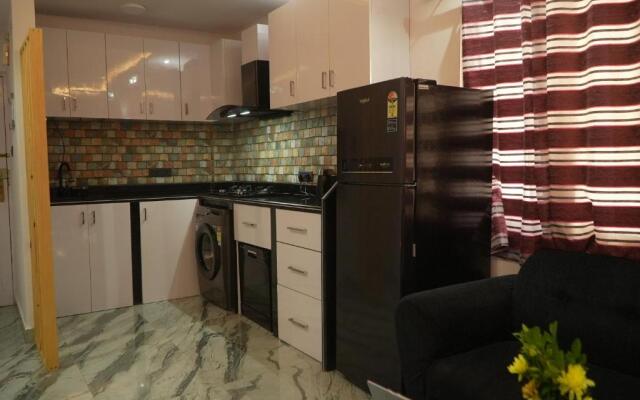 Service Apartment