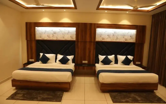 Hotel Sahil Suites