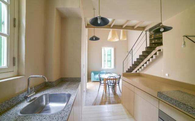 AF - Large 2BR apartment