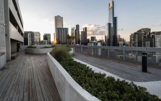 LittleStay Collection - Sturt