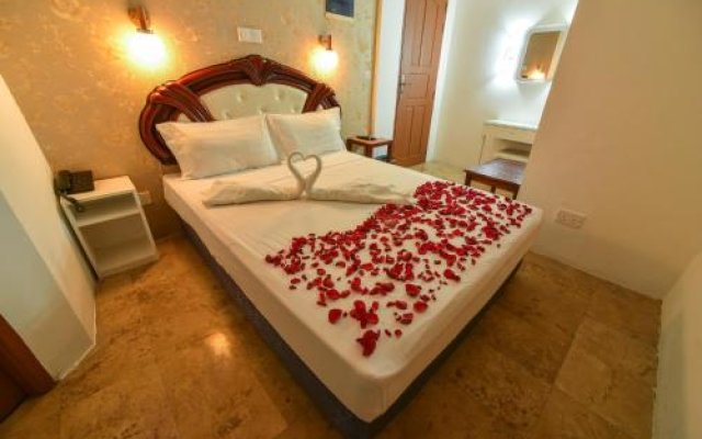 Dreams Waterfront in North Male Atoll, Maldives from 435$, photos, reviews - zenhotels.com guestroom