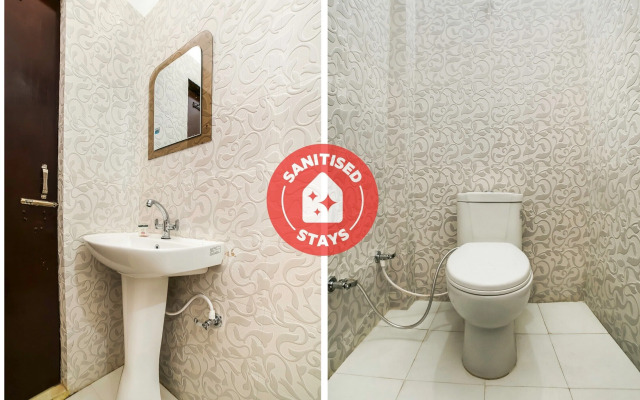 OYO 37914 Hotel Kalindi