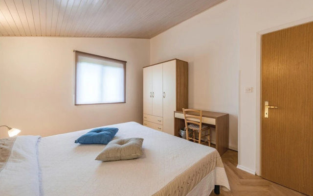 Stunning Home in Porec With Wifi and 3 Bedrooms - Hotel in Porec - Photo 5