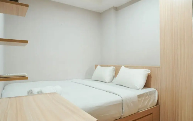 Contemporary Style & Family 2BR Apartment Belmont Residence Puri