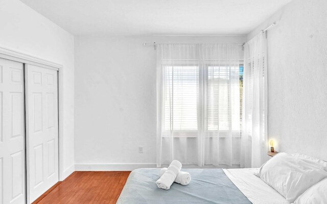 Garden Suite 9-hosted by Sweetstay