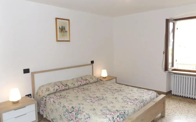 Apartment in Garda With Lake View