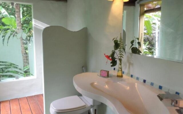 Nirvana Beach Hotel Bahia