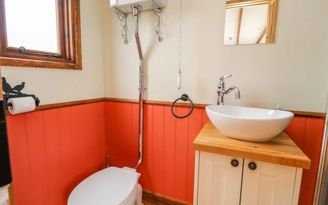 The Herdsman Luxury Shepherds Hut