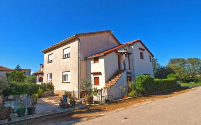 Apartments Mariza 1026