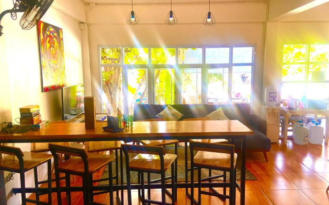 See Sea Backpackers House Hostel