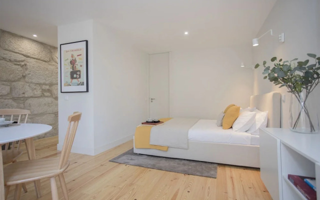 Liiiving - Charming Downtown Delight II