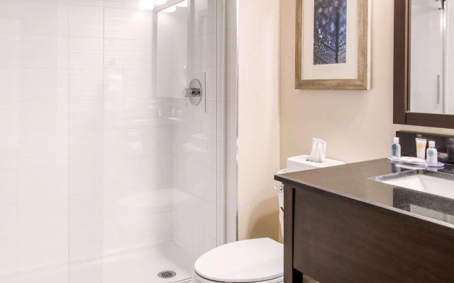 Comfort Inn Montréal Aéroport