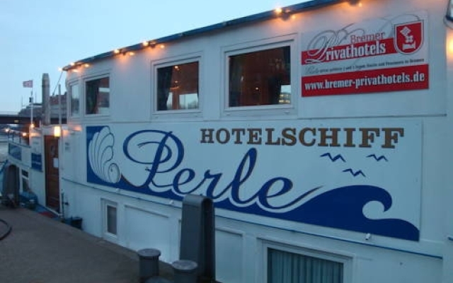 Hotelschiff Perle