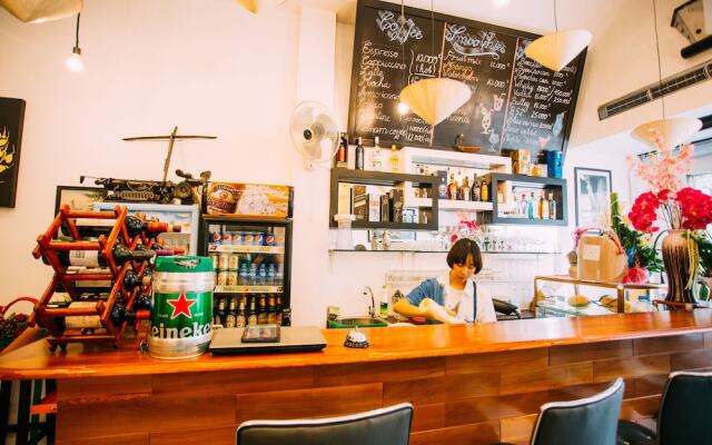Green Box Hotel - Hostel