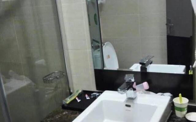 Motel 168 Huainan Railway Station Branch