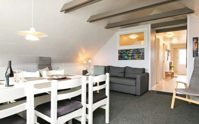 6 Person Holiday Home in Blavand
