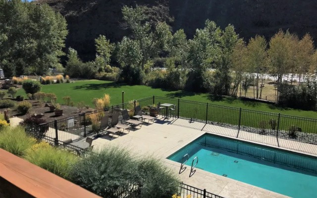 The Lodge at Canyon River Ranch