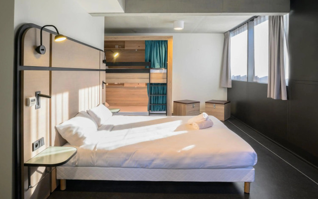 The People Paris Marais