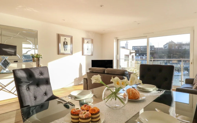 Harbourside Haven Apartment 3