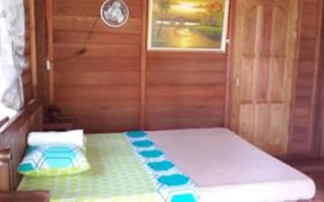 Babak Bungalows Surf and Yoga Resort