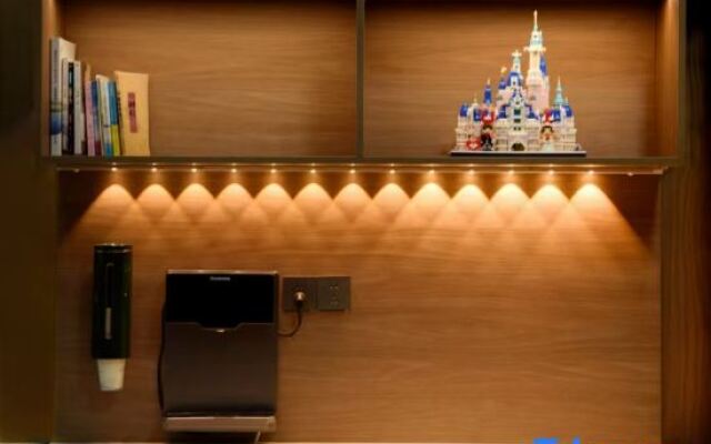 Xinzhou Yunjing Hotel (Vocational and Technical College)