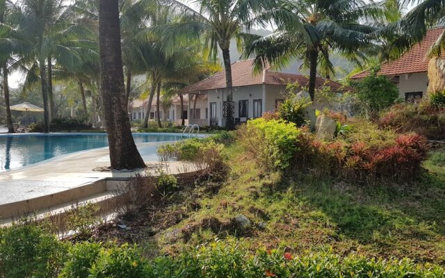 Orient Resort