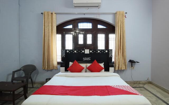 OYO Flagship 37189 Hotel Pink Haveli