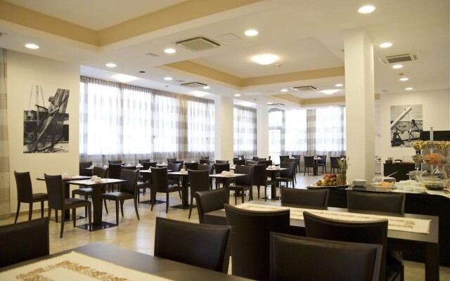 Sovrana & Re Aqva SPA Hotel