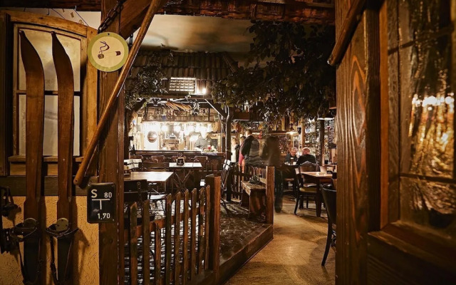 Restaurant & Pension Rüssel - Pub