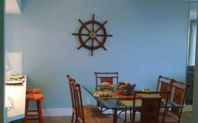 1800 Atlantic Suites